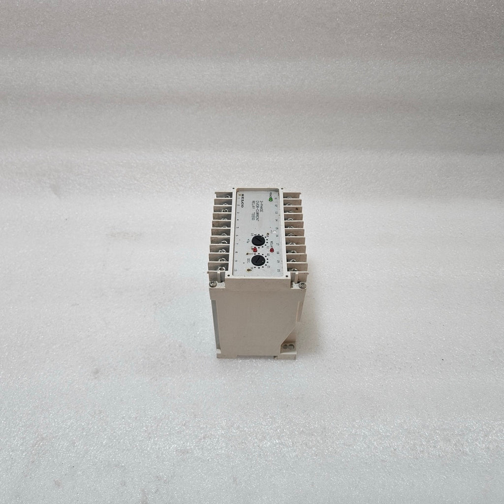 SELCO T2200-02 3-PHASE OVERCURRENT RELAY 400/450VAC 5A LATCHING PROTECTION RELAY