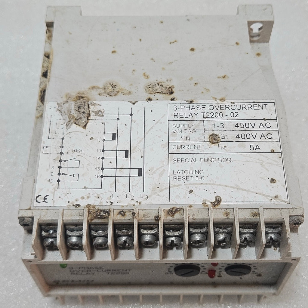 SELCO T2200-02 3-PHASE OVERCURRENT RELAY 400/450VAC 5A LATCHING PROTECTION RELAY