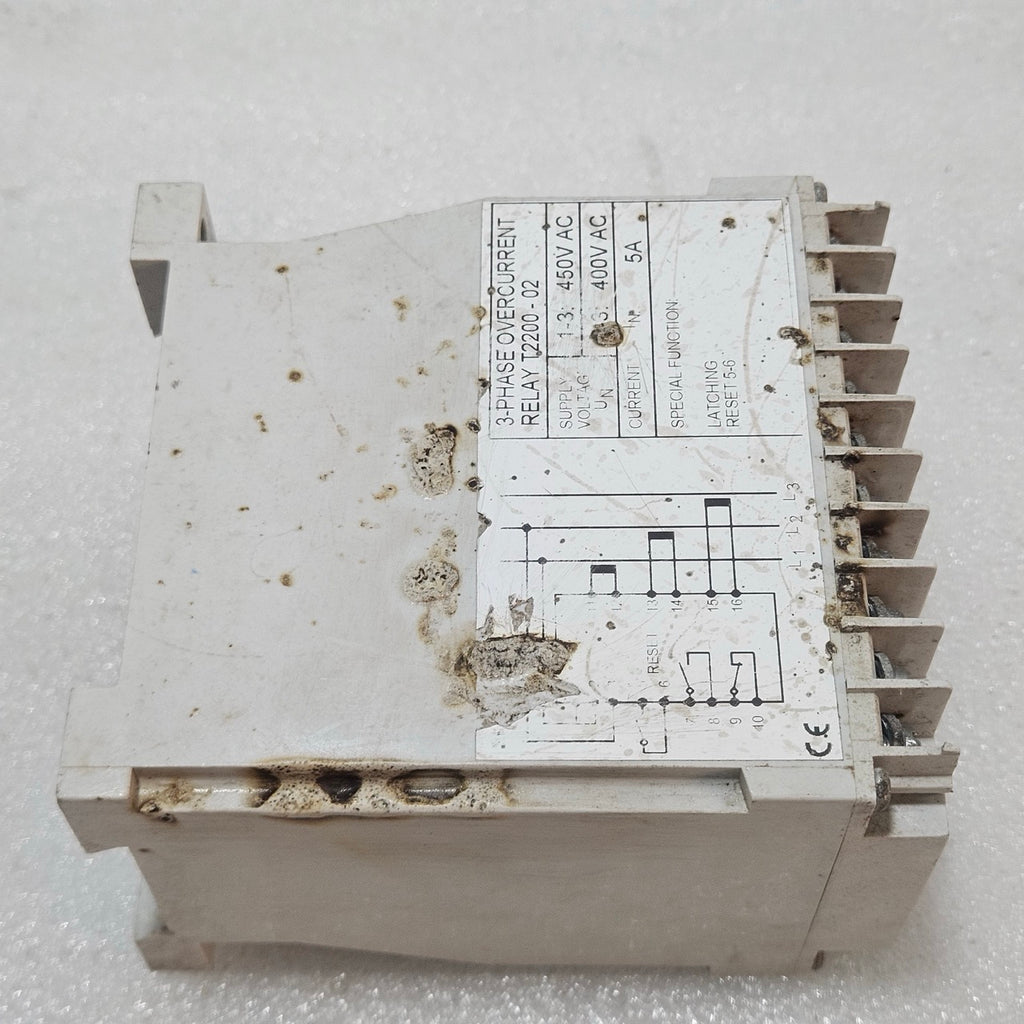SELCO T2200-02 3-PHASE OVERCURRENT RELAY 400/450VAC 5A LATCHING PROTECTION RELAY