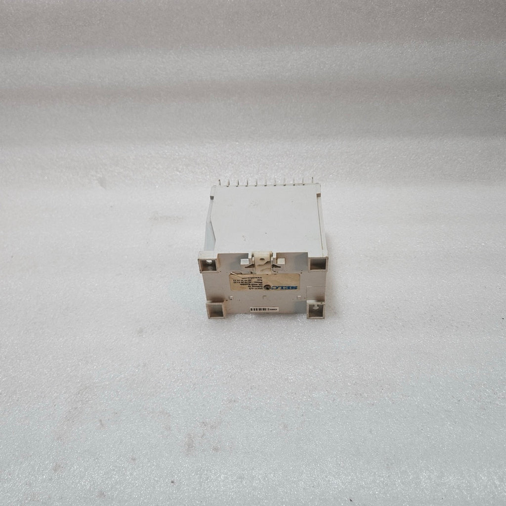 SELCO T2200-02 3-PHASE OVERCURRENT RELAY 400/450VAC 5A LATCHING PROTECTION RELAY