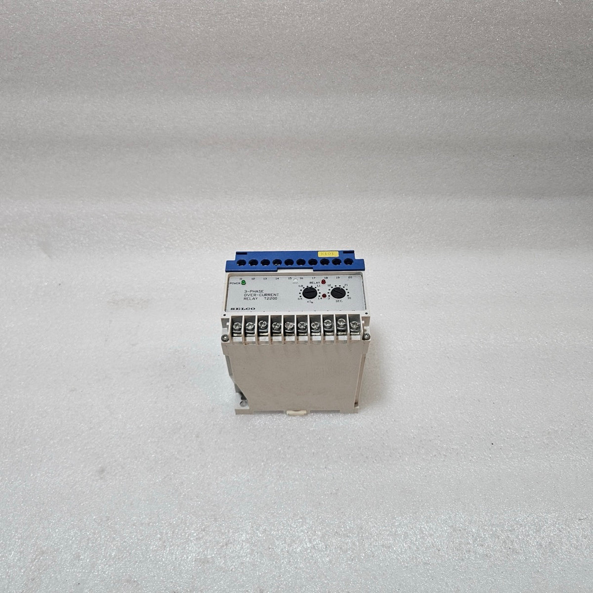 SELCO T2200-02 3-PHASE OVERCURRENT RELAY 400/450VAC 5A LATCHING PROTECTION RELAY