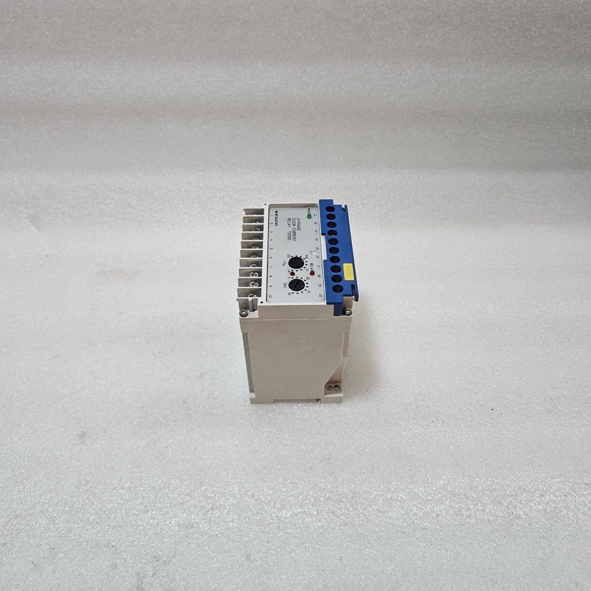 SELCO T2200-02 3-PHASE OVERCURRENT RELAY 400/450VAC 5A LATCHING PROTECTION RELAY