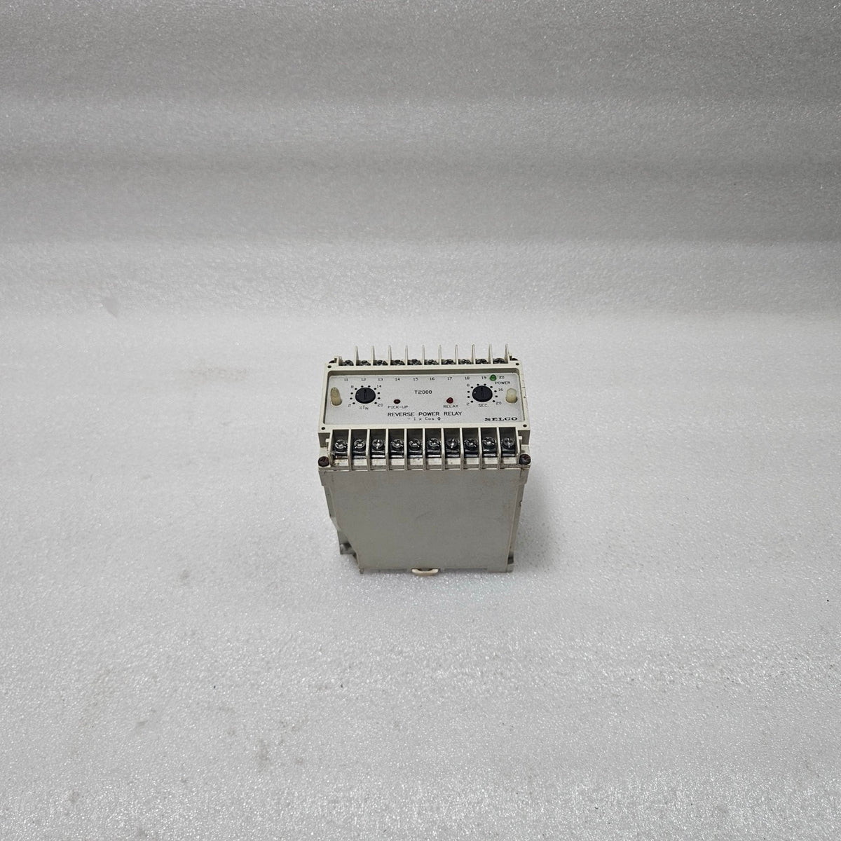 SELCO T2000-02 REVERSE POWER RELAY | 440/380 V | DAMAGED ON BOTTOM