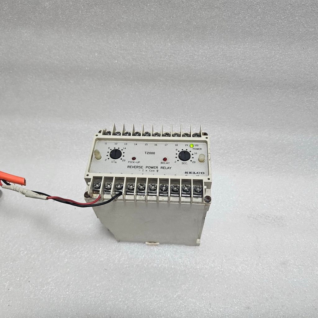 SELCO T2000-02 REVERSE POWER RELAY | 440/380 V | DAMAGED ON BOTTOM