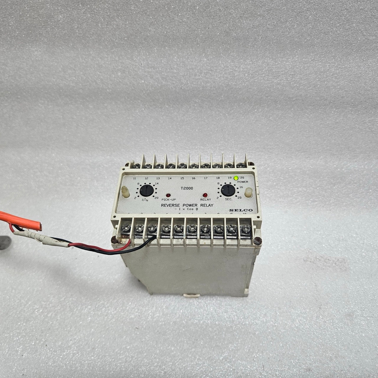 SELCO T2000-02 REVERSE POWER RELAY | 440/380 V | DAMAGED ON BOTTOM