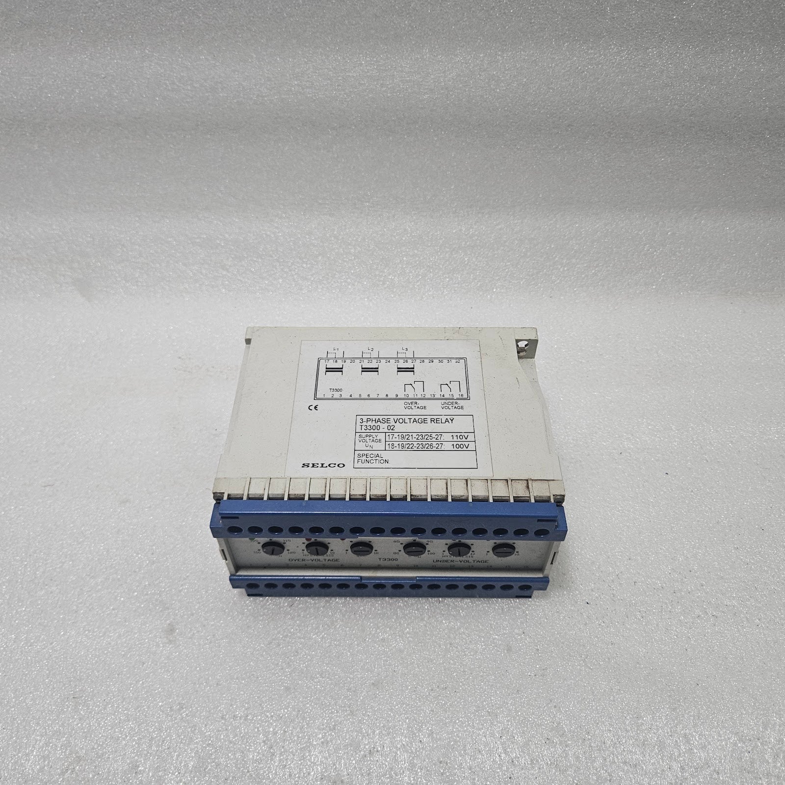 SELCO T3300-02 3-PHASE VOLTAGE RELAY 100/110V AC | OVER & UNDER VOLTAGE PROTEC