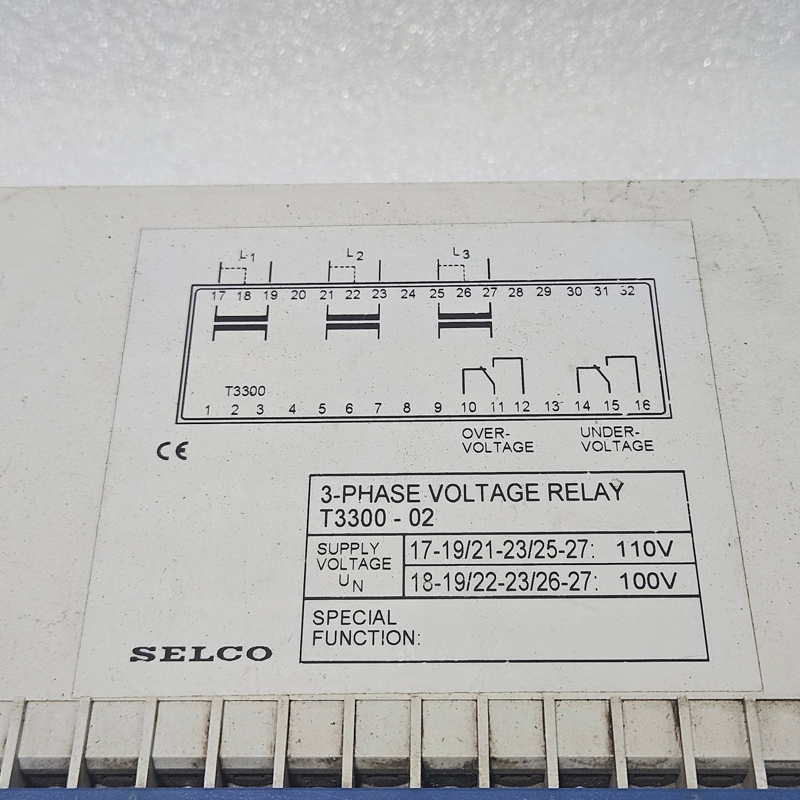 SELCO T3300-02 3-PHASE VOLTAGE RELAY 100/110V AC | OVER & UNDER VOLTAGE PROTEC