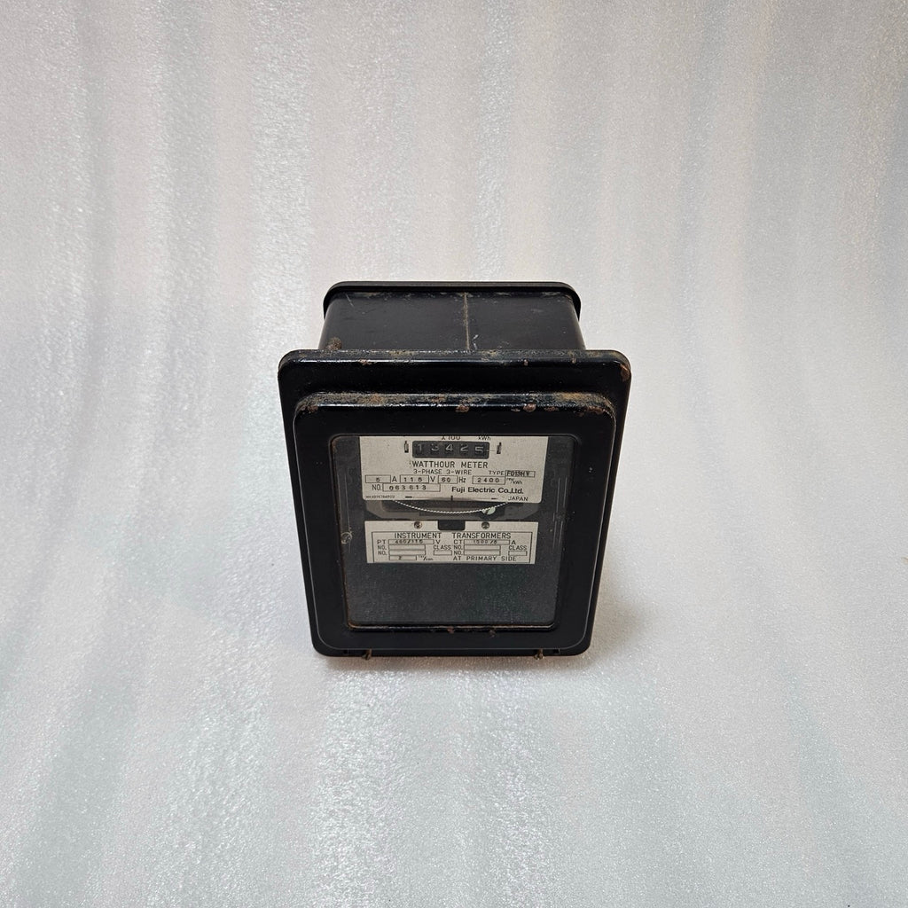 FUJI ELECTRIC FD13HV 3-PHASE 3-WIRE WATTHOUR METER, 115V, 5A, 60HZ, CT/PT OPERAT