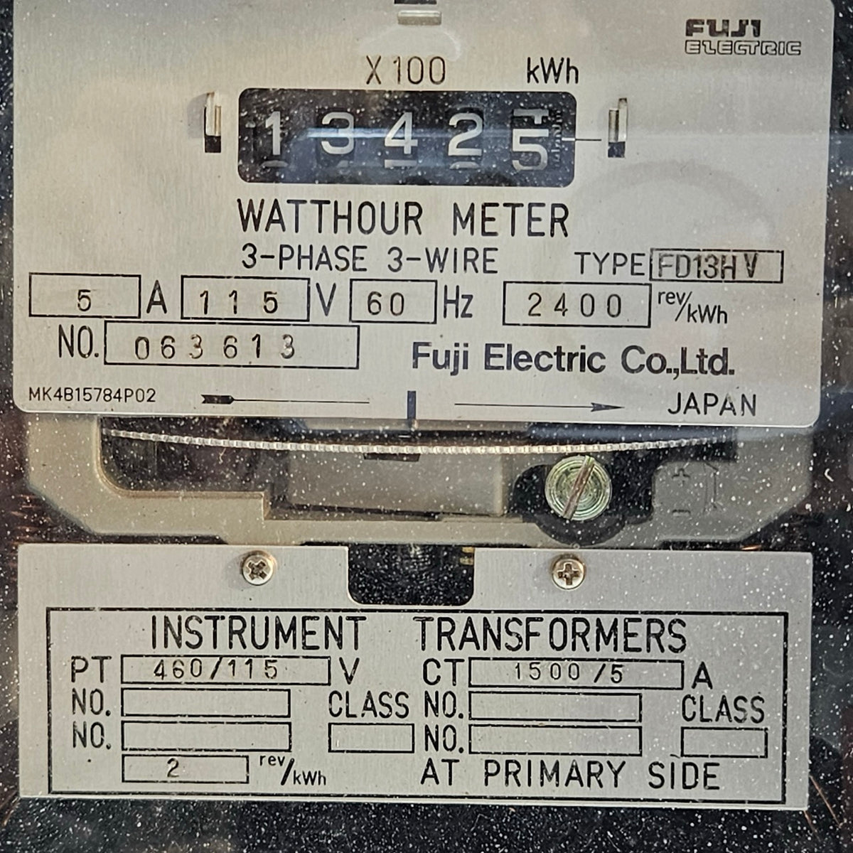 FUJI ELECTRIC FD13HV 3-PHASE 3-WIRE WATTHOUR METER, 115V, 5A, 60HZ, CT/PT OPERAT