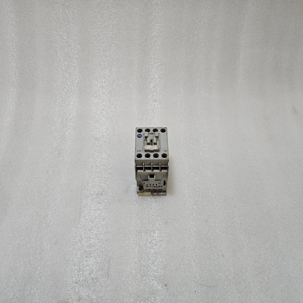ALLEN-BRADLEY 100-C09*10 SERIES A CONTACTOR – 9A 3-POLE, 600V AC, 5KA SCCR, 230V