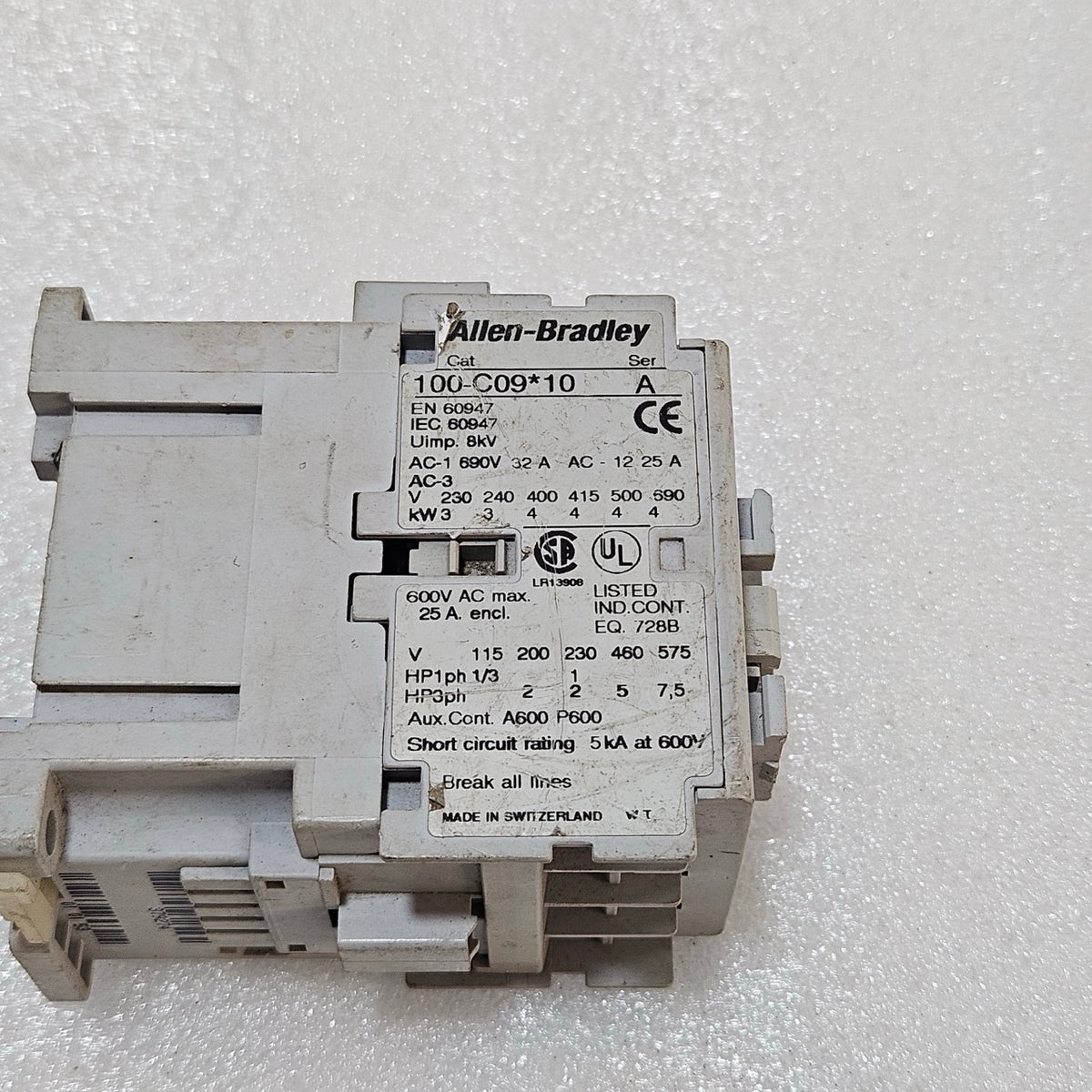 ALLEN-BRADLEY 100-C09*10 SERIES A CONTACTOR – 9A 3-POLE, 600V AC, 5KA SCCR, 230V