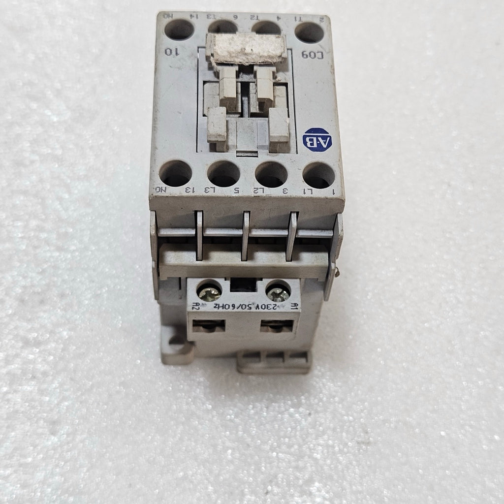 ALLEN-BRADLEY 100-C09*10 SERIES A CONTACTOR – 9A 3-POLE, 600V AC, 5KA SCCR, 230V