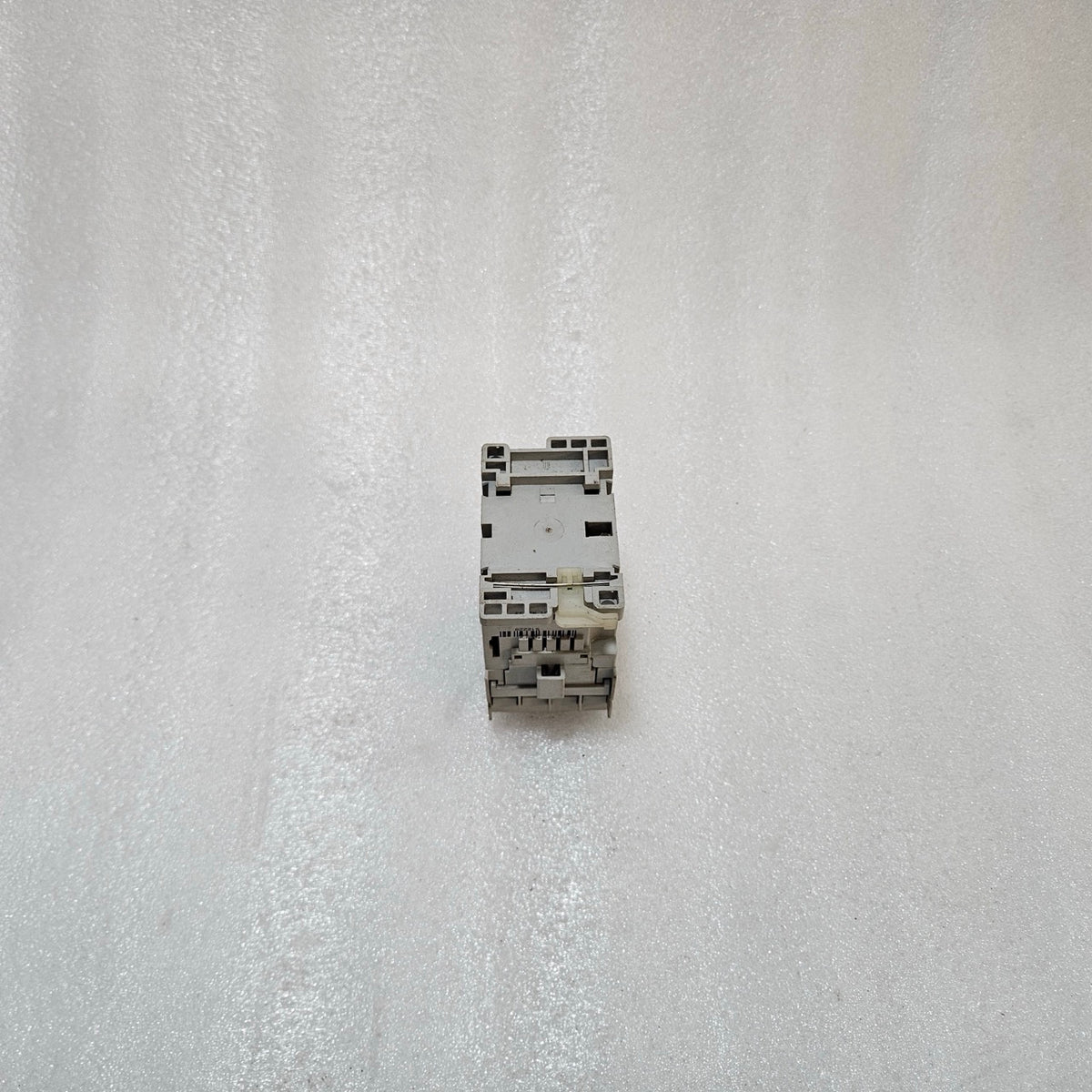 ALLEN-BRADLEY 700-CF310-A CONTACTOR, 3-PHASE 25A 110-120V CONTROL RELAY