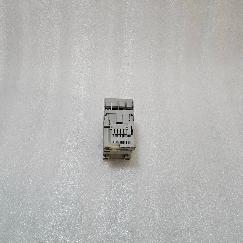 ALLEN-BRADLEY 700-CF310-A CONTACTOR, 3-PHASE 25A 110-120V CONTROL RELAY