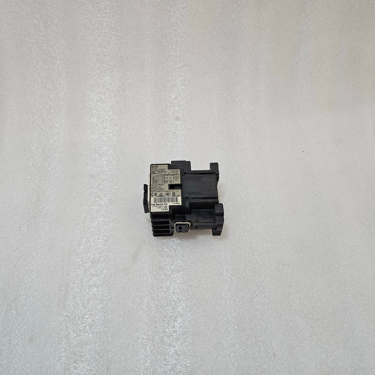 FUJI ELECTRIC SC-05 MAGNETIC CONTACTOR 20A 3-POLE MOTOR CONTACTOR 110-120V COIL