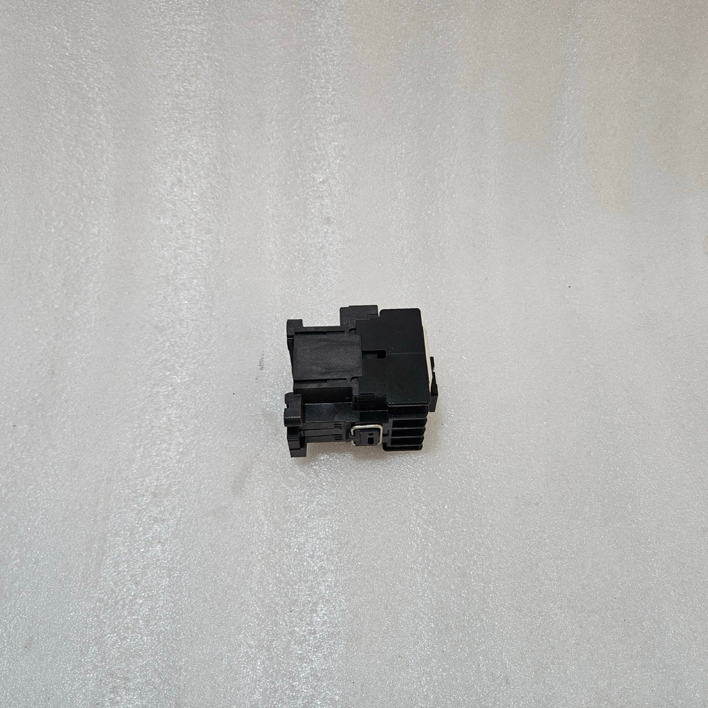 FUJI ELECTRIC SC-05 MAGNETIC CONTACTOR 20A 3-POLE MOTOR CONTACTOR 110-120V COIL