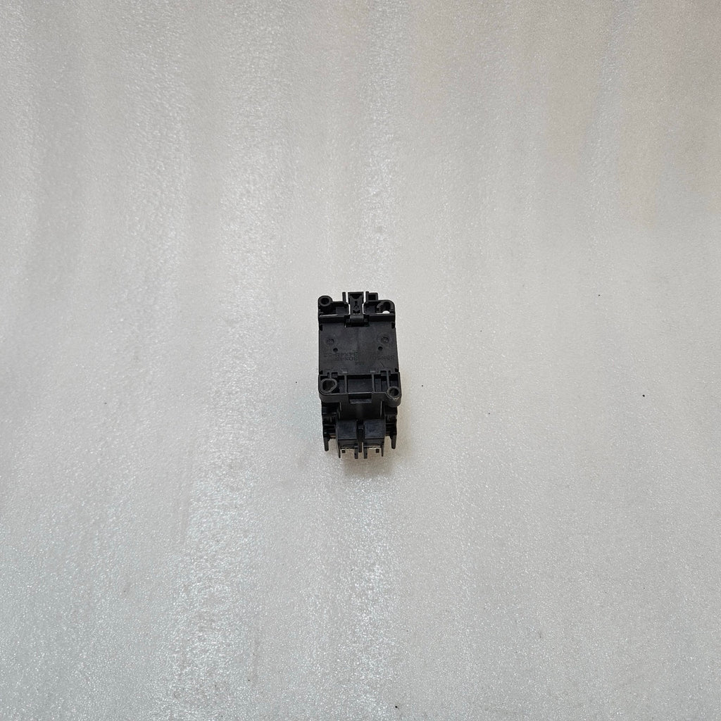 FUJI ELECTRIC SH-4 AUXILIARY CONTACTOR BLOCK 4NO WITH 100–110V COIL 10A
