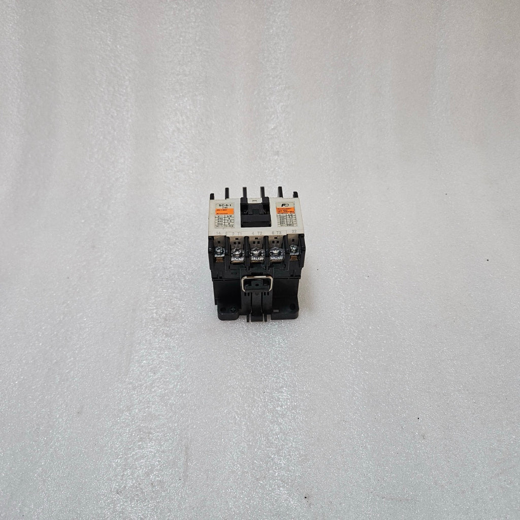 FUJI ELECTRIC SC-5-1 MAGNETIC CONTACTOR 32A AC-3 MOTOR DUTY 100-110V AC COIL