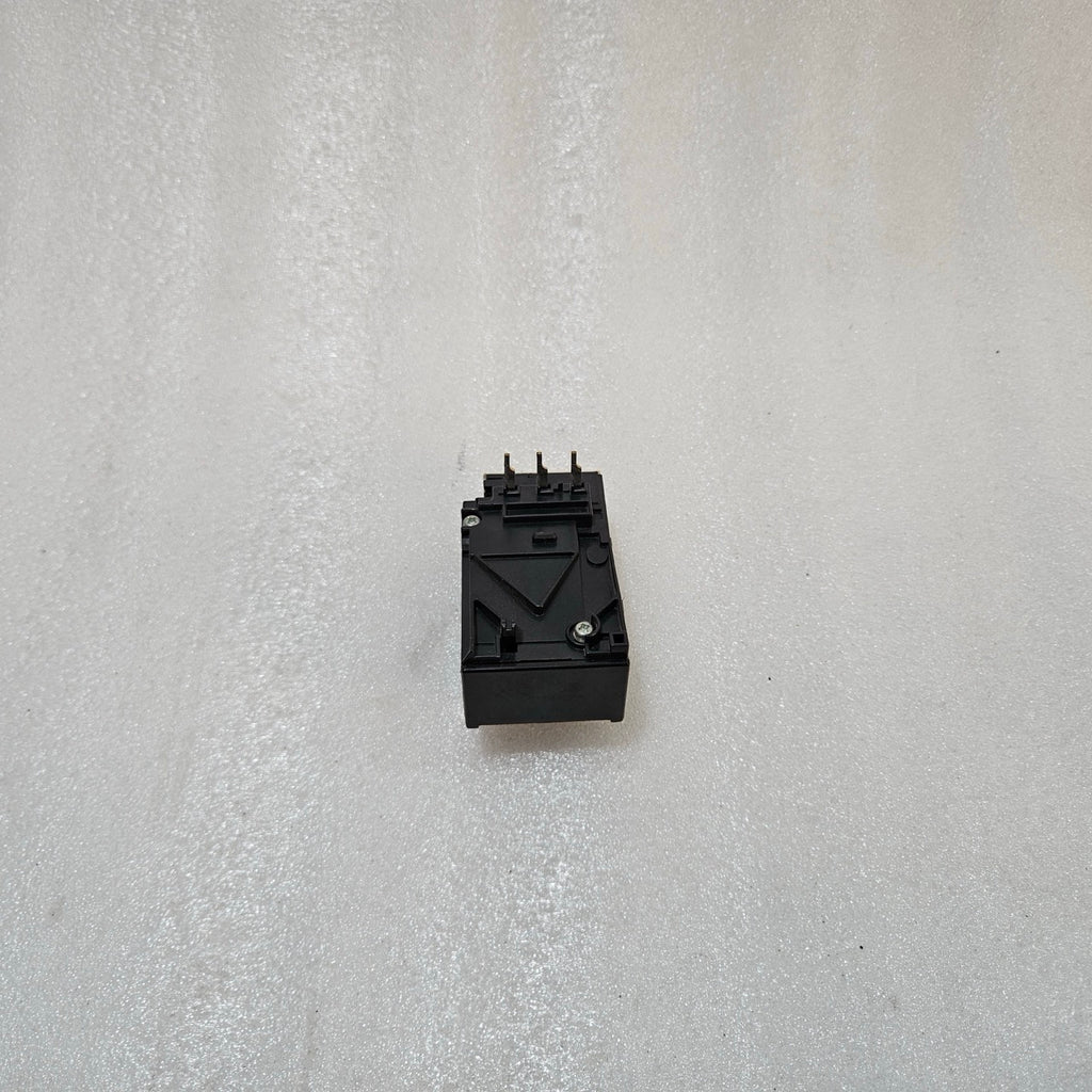 FUJI ELECTRIC TR-ON TR13N THERMAL OVERLOAD RELAY 2.8–4.2A MOTOR PROTECTION TRIP
