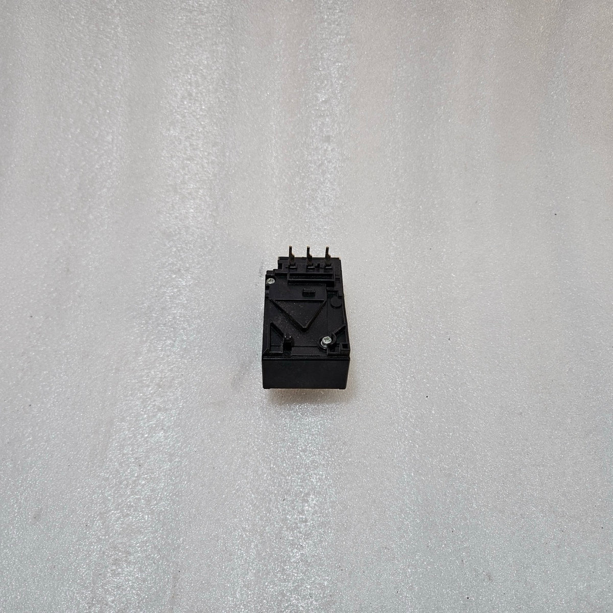 FUJI ELECTRIC TR-ON TR13N THERMAL OVERLOAD RELAY 1.7–2.6A MOTOR PROTECTION RELAY