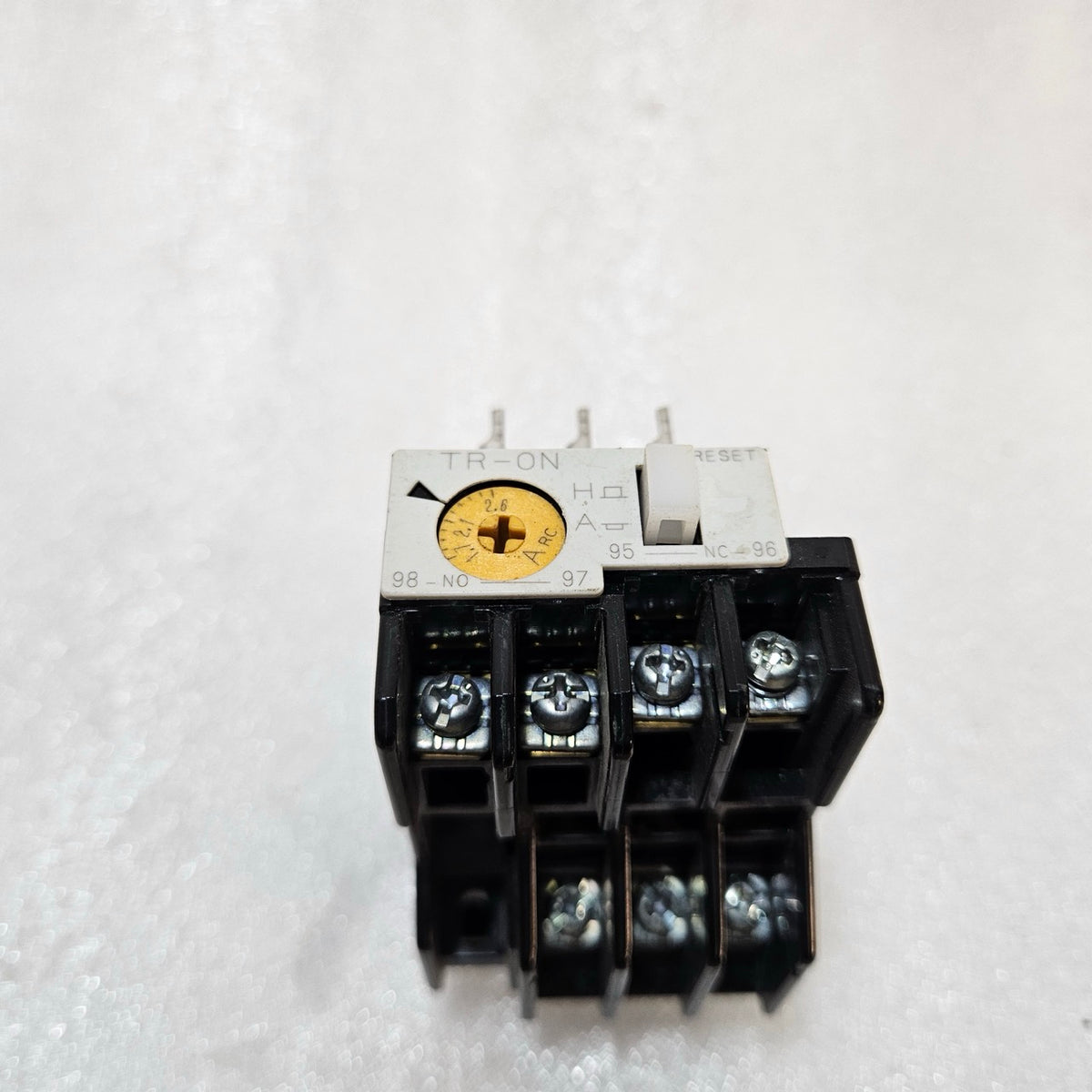 FUJI ELECTRIC TR-ON TR13N THERMAL OVERLOAD RELAY 1.7–2.6A MOTOR PROTECTION RELAY