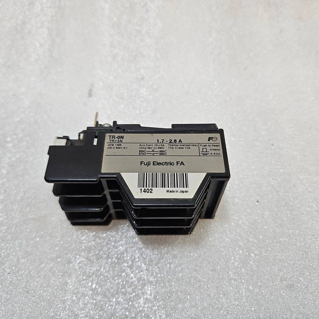 FUJI ELECTRIC TR-ON TR13N THERMAL OVERLOAD RELAY 1.7–2.6A MOTOR PROTECTION RELAY