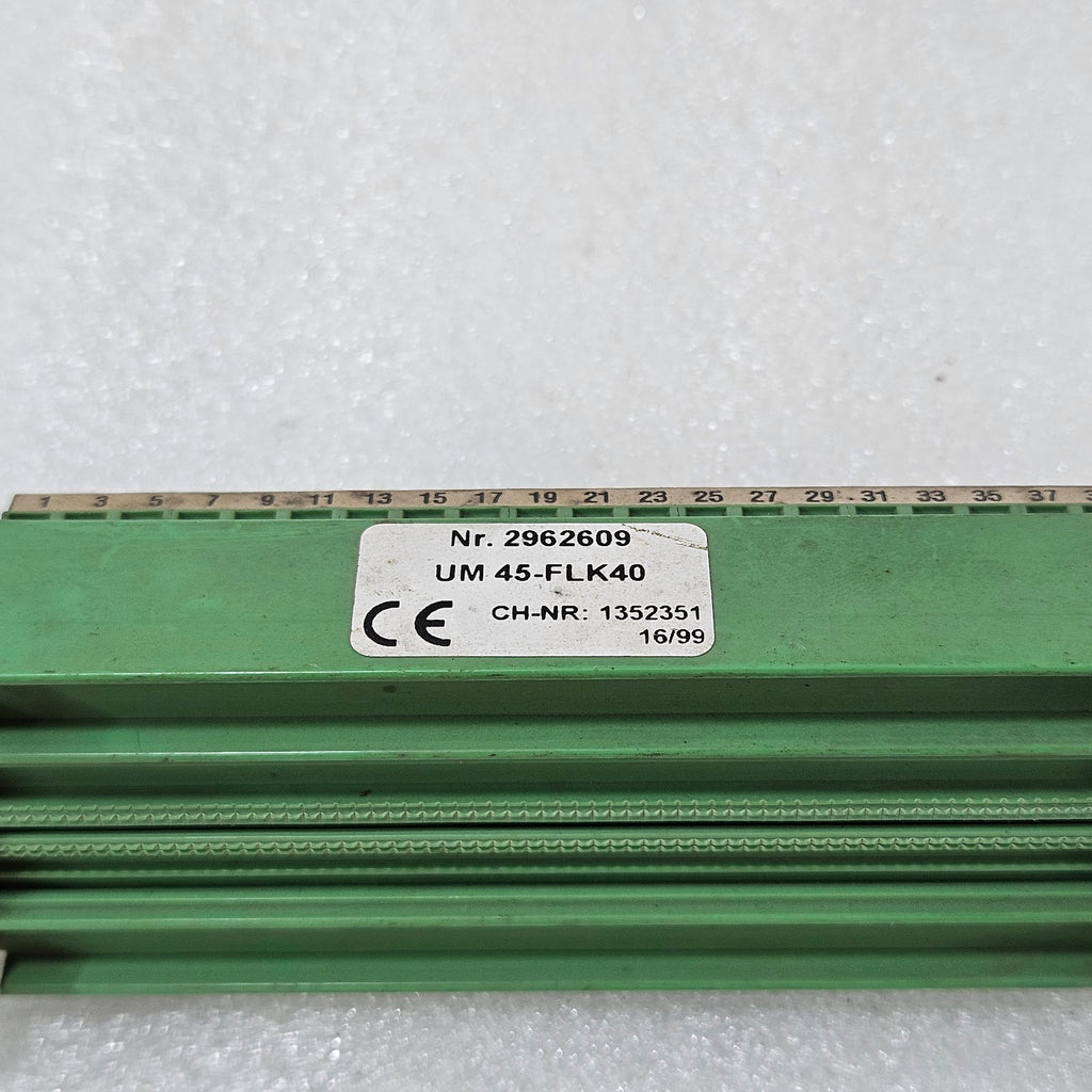 PHOENIX CONTACT UM 45-FLK40 INTERFACE MODULE BASE – 40-PIN DIN RAIL TERMINAL MOD