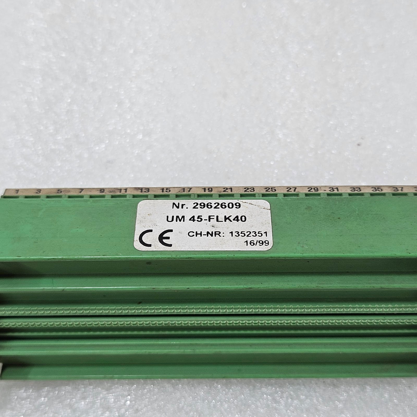 PHOENIX CONTACT UM 45-FLK40 INTERFACE MODULE BASE – 40-PIN DIN RAIL TERMINAL MOD