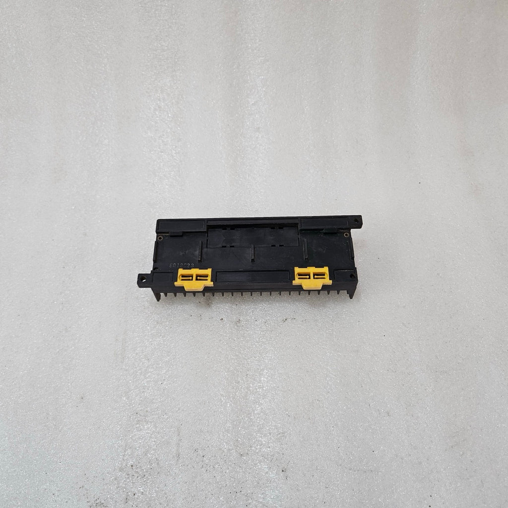 YOSHIDA ELECTRIC PS7D-40V4 INTERFACE MODULE / CONNECTOR UNIT 125V 1A INDUSTRIAL