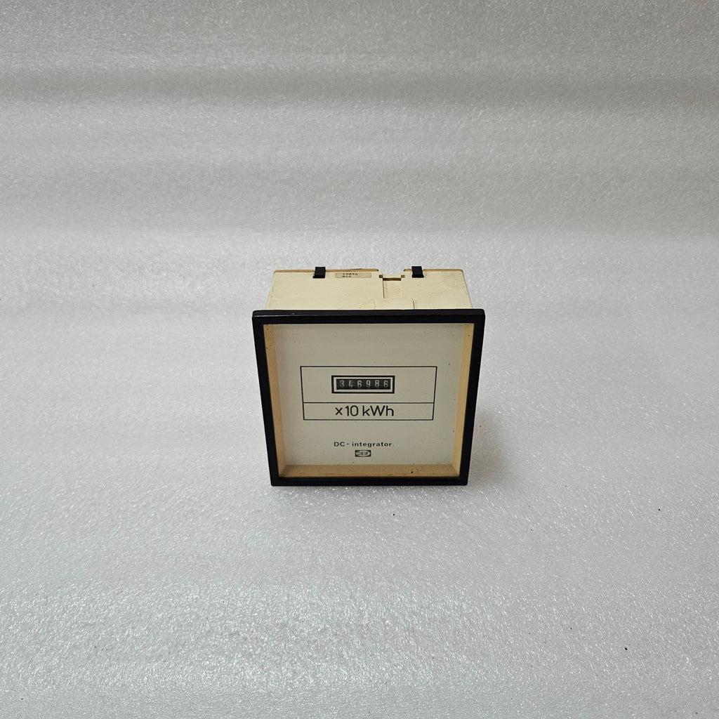 DEIF DC INTEGRATOR PANEL METER 0–10V DC INPUT ENERGY COUNTER 0–1500 KWH 440V
