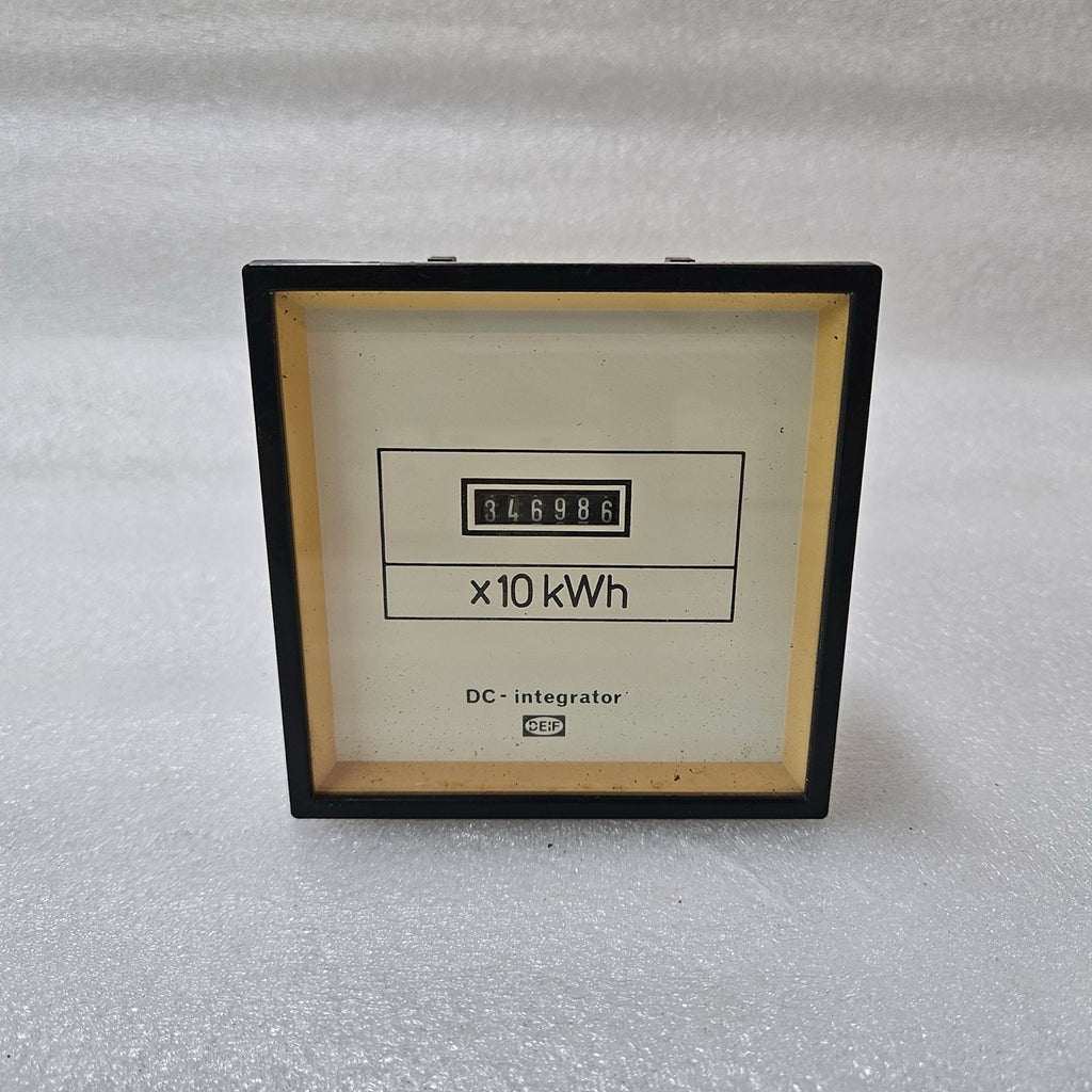 DEIF DC INTEGRATOR PANEL METER 0–10V DC INPUT ENERGY COUNTER 0–1500 KWH 440V