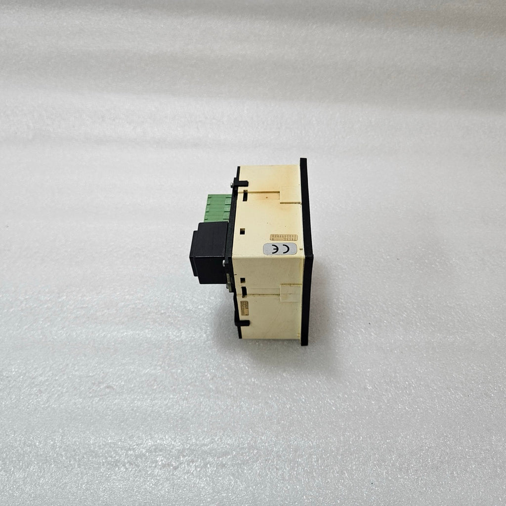 DEIF DC INTEGRATOR ENERGY METER 0–10V DC INPUT PANEL METER 0–4.5 MWH WITH 440V A