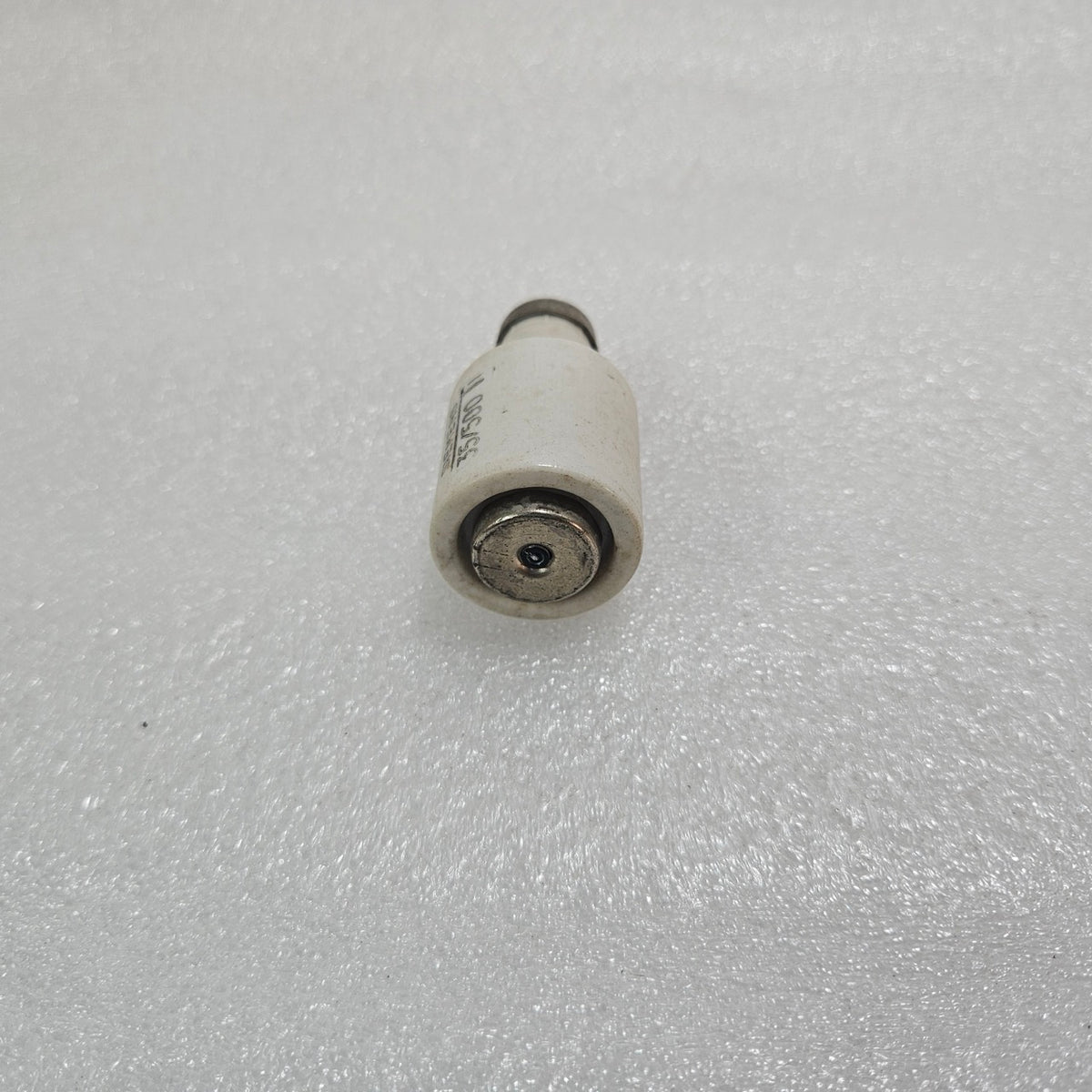 SIEMENS 35/500 DII CERAMIC BOTTLE FUSE 35A 500V DIAZED INDUSTRIAL SCREW FUSE