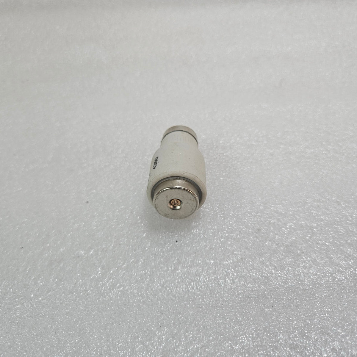ETI 63A 500V D-TYPE CERAMIC BOTTLE FUSE INDUSTRIAL DIAZED SCREW FUSE