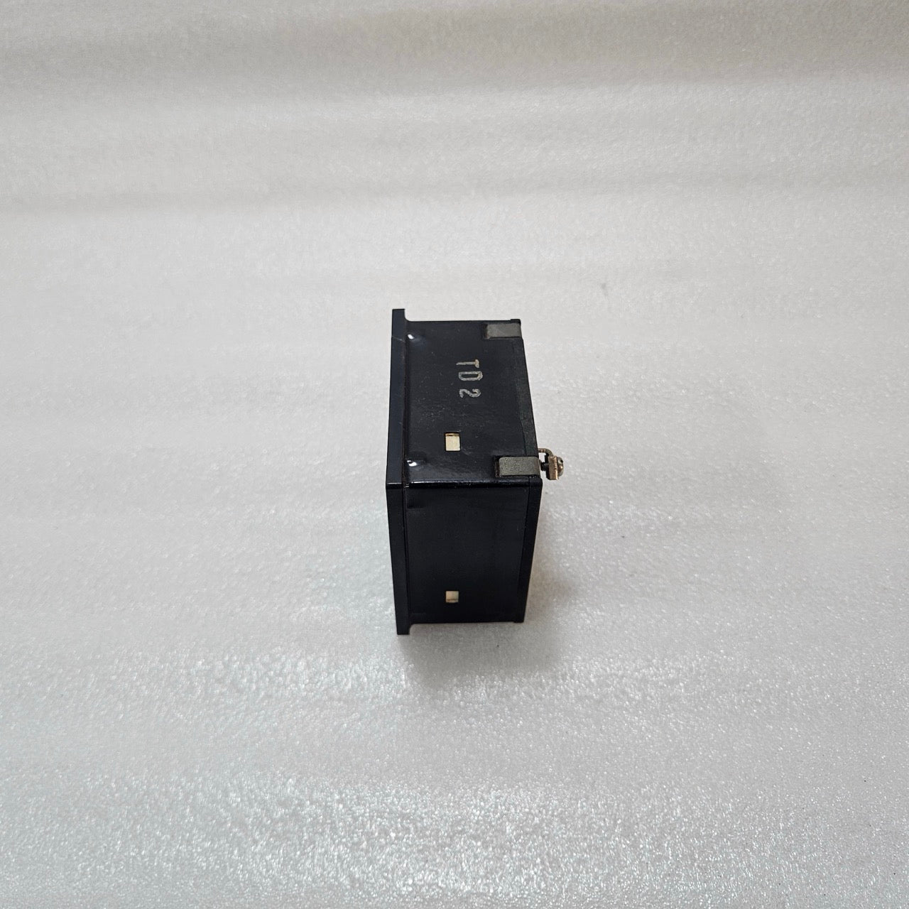 CELSA ANALOG VOLTMETER PANEL METER 0–600V AC