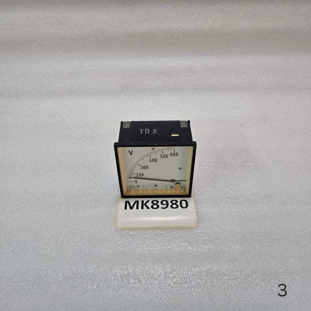 CELSA ANALOG VOLTMETER PANEL METER 0–600V AC