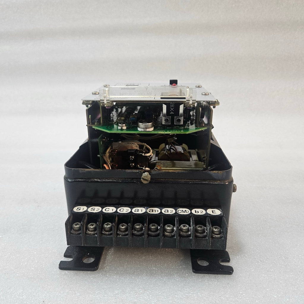 OMRON K2CA-R-S5 OVERCURRENT RELAY 649A 100–220VAC