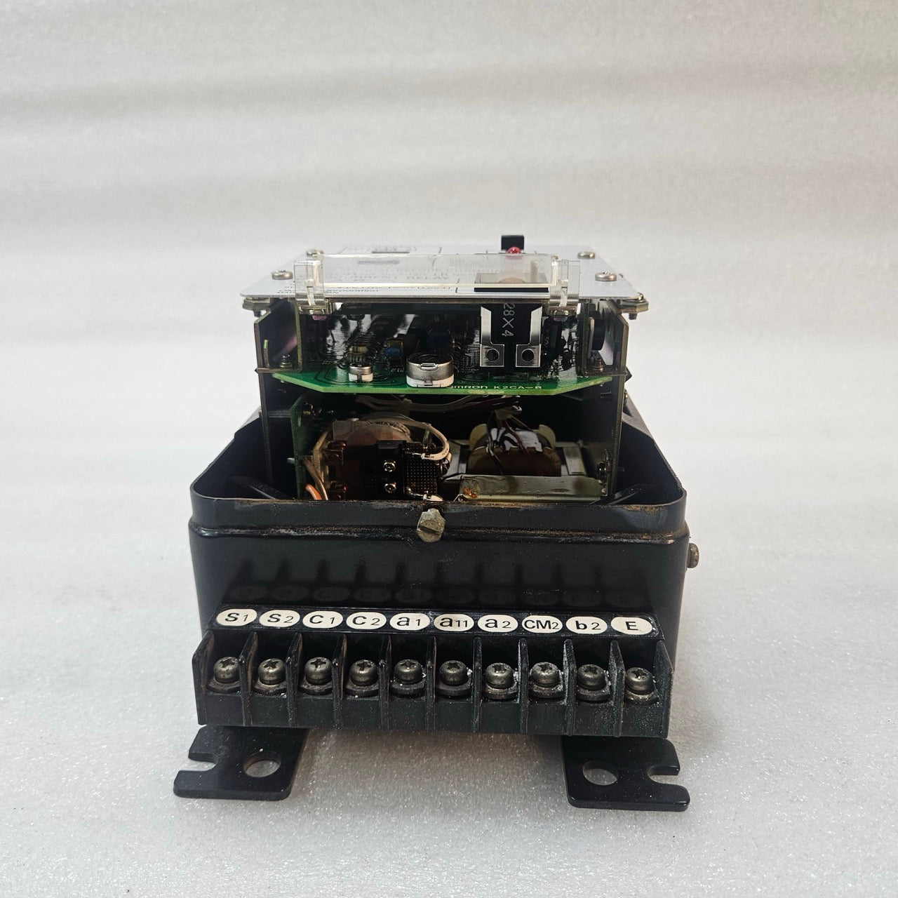 OMRON K2CA-R-S5 OVERCURRENT RELAY 649A 100–220VAC