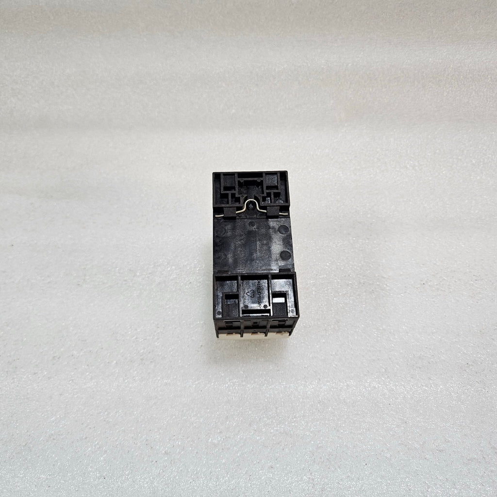 SIEMENS SIRIUS 3RV1011-1BA10 MOTOR PROTECTION CIRCUIT BREAKER MPCB 1.4–2A CLASS