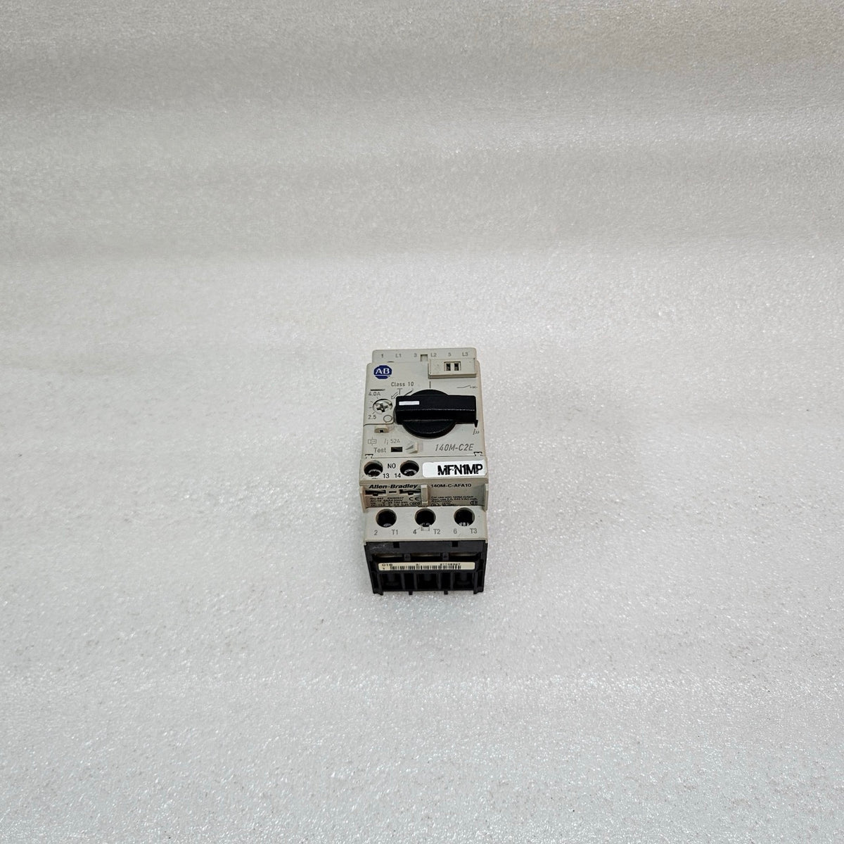 ALLEN-BRADLEY 140M-C2E-B40 MOTOR PROTECTION CIRCUIT BREAKER 2.5–4.0A CLASS 10 MA