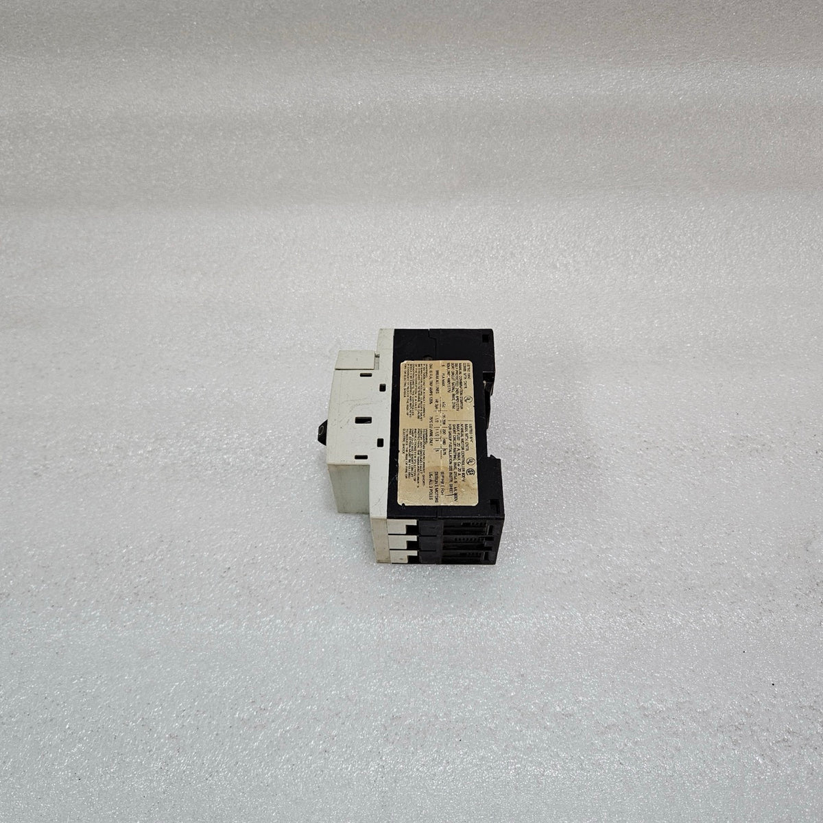 SIEMENS SIRIUS 3RV1011-1FA15 MOTOR PROTECTION CIRCUIT BREAKER MPCB 3.5–5A CLASS
