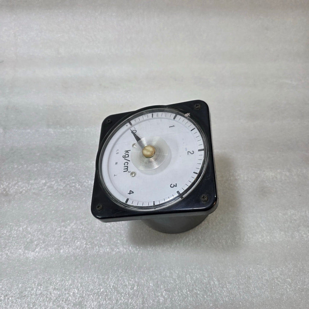 KYONGBO 0–4 KG/CM² ANALOG PRESSURE GAUGE PANEL METER | INDUSTRIAL PANEL MOUNT
