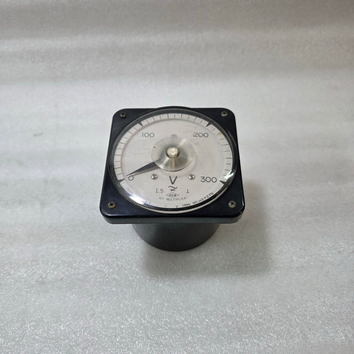 KYONGBO ELECTRIC WA-V2 ANALOG VOLTMETER 0–300V AC PANEL METER | CLASS 1.5 |
