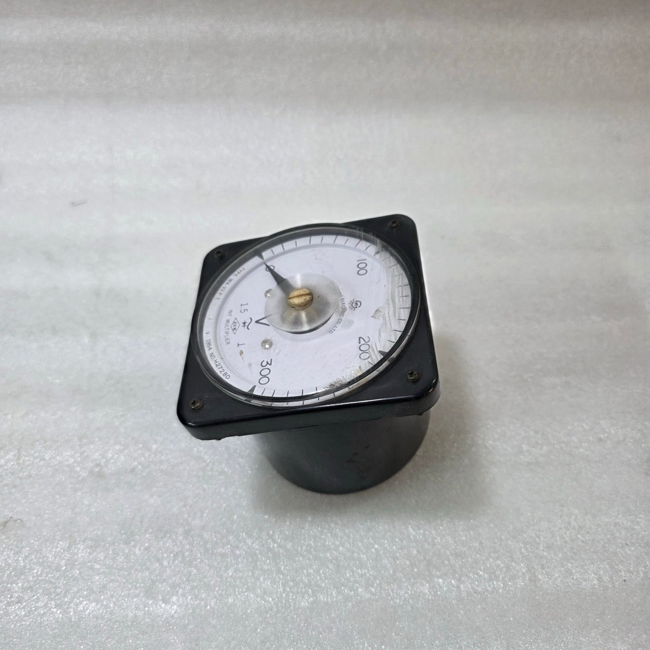 KYONGBO ELECTRIC WA-V2 P.T AC VOLTMETER 0-300V PANEL METER | CLASS 1.5 | 60HZ AN