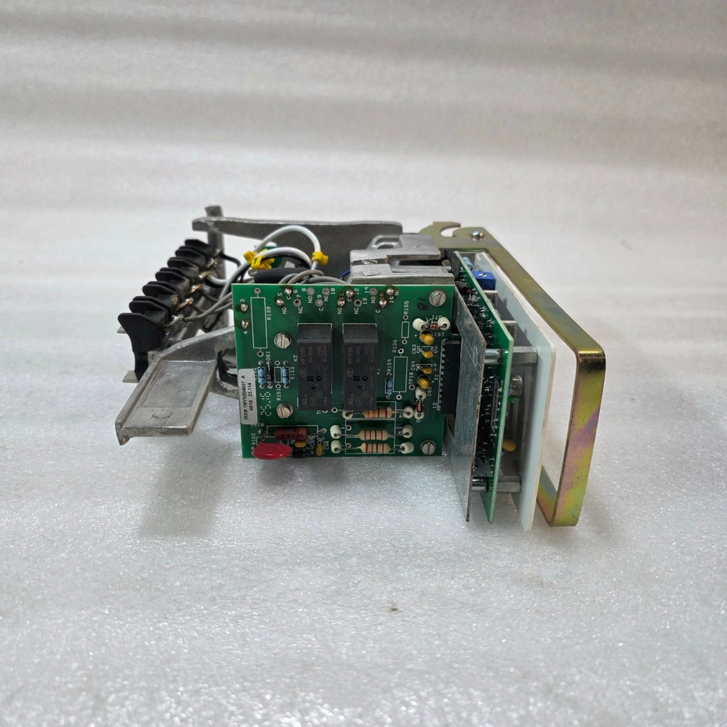 ABB IRXM OVERCURRENT PROTECTION RELAY 1MYN742832-A 1A/5A 24VDC 50HZ PROTECTION M