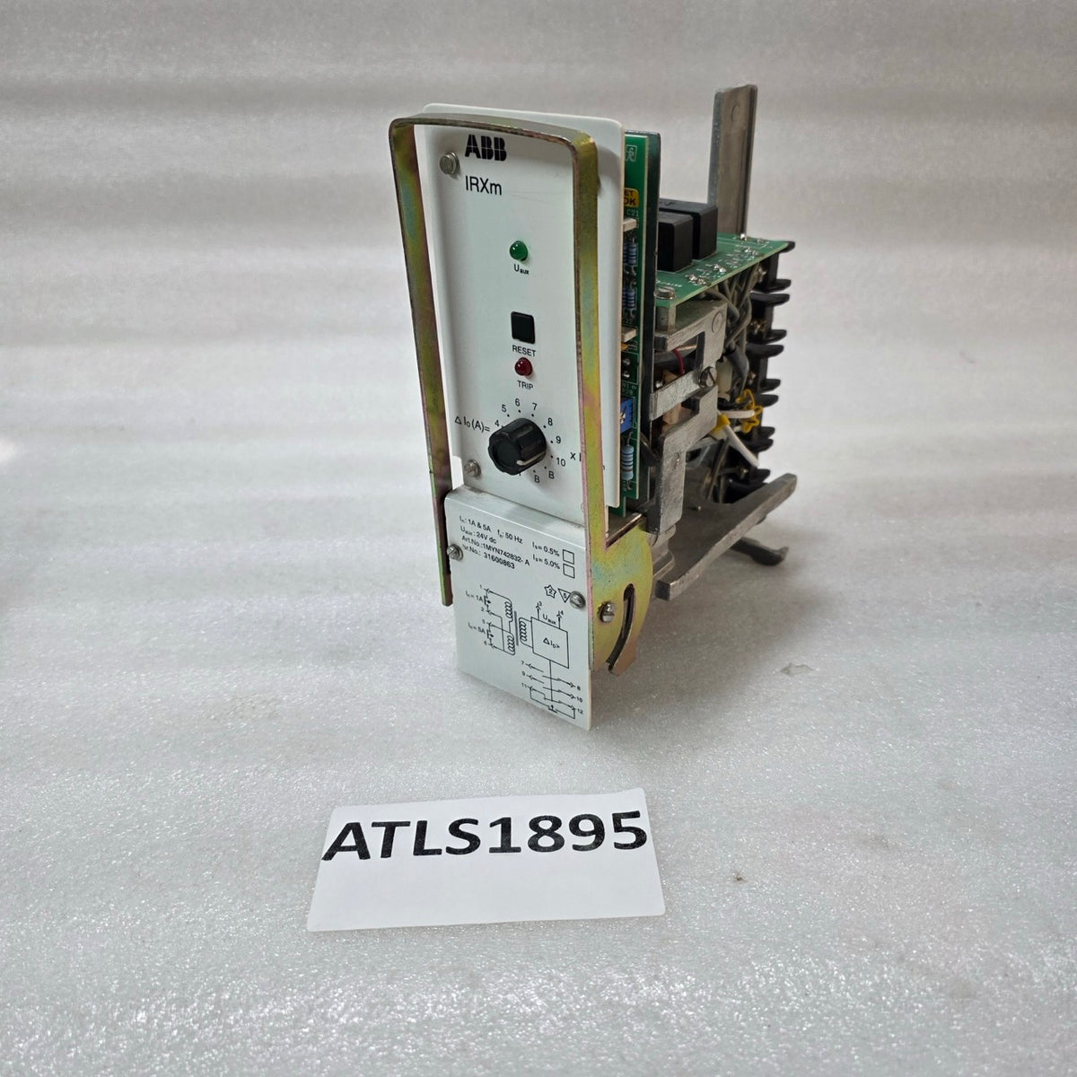 ABB IRXM OVERCURRENT PROTECTION RELAY 1MYN742832-A 1A/5A 24VDC 50HZ PROTECTION M