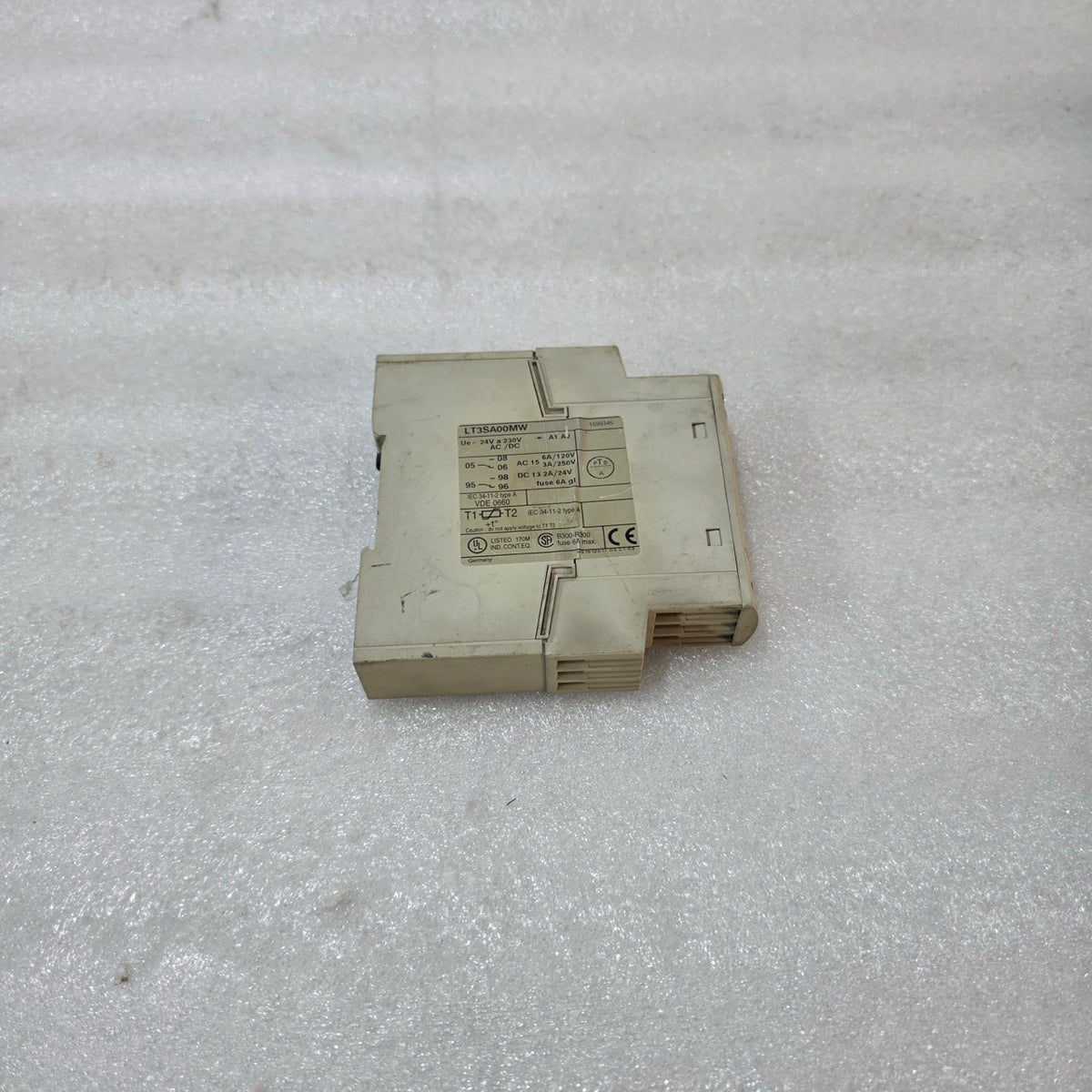 TELEMECANIQUE LT3SA00MW MOTOR THERMISTOR PROTECTION RELAY 24-230V AC/DC