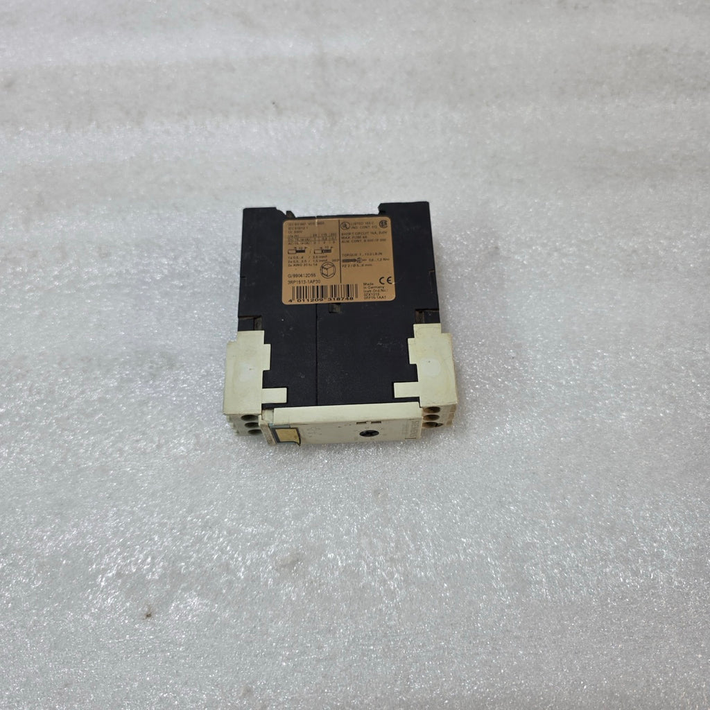 SIEMENS SIRIUS 3RP1513-1AP30 TIME RELAY ON-DELAY