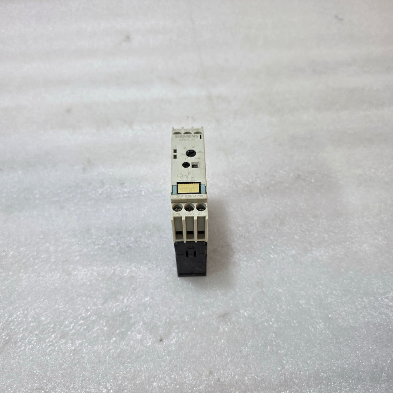 SIEMENS SIRIUS 3RP1525 TIME RELAY 3RP1525-1AP30