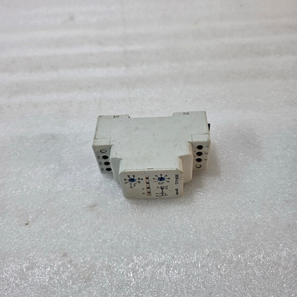 ENTES SER-Y/Δ Y2722 REV.1 STAR-DELTA TIMER RELAY 220–230VAC / 24VAC-DC, 2NO, 5A